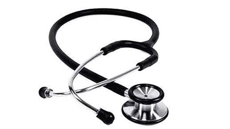 അടിച്ച പൊലീസുകാരൻ ഒളിവിൽ, അടികൊണ്ട ഡോക്ടർ അവധിയിൽ - KERALA - GENERAL ...