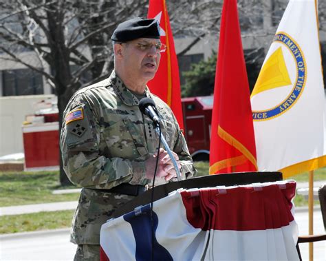 Joint Munitions Command bids farewell to leader | Article | The United ...
