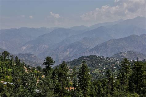 How to Plan Perfect Nature Walks in Patnitop Kashmir?