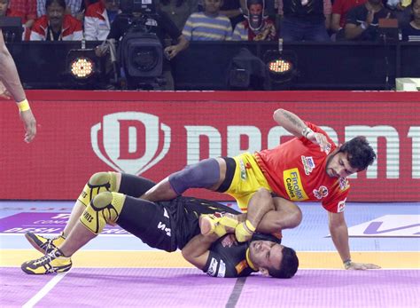 Pro Kabaddi League 2019 : Telugu Titans picked up their first victory