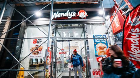 Wendy's Just Announced It Will Close Hundreds of Restaurants