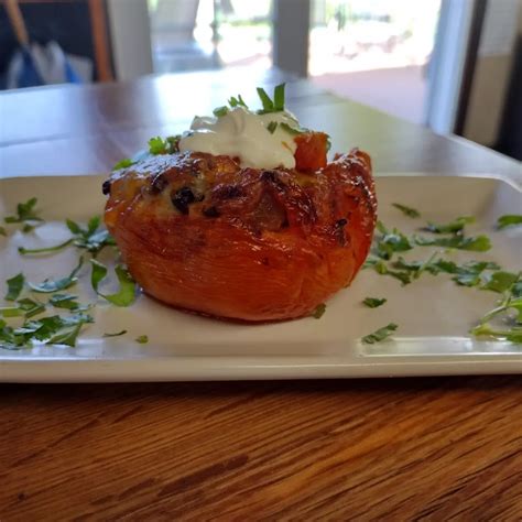 Crack at Bixby village golf course | 6180 Bixby Village Dr, Long Beach ...