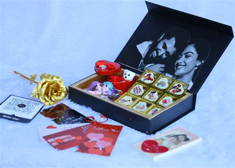 Sweetheart’s Treasure Valentine Hamper – Chocotricx