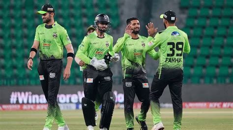 Afridi and Raza under investigation for security breach before PSL match