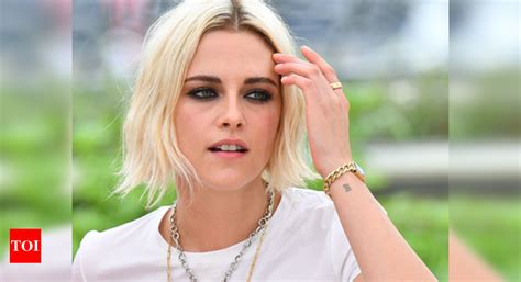 Cannes'16: Kristen Stewart is STUNNING in Chanel - Times of India