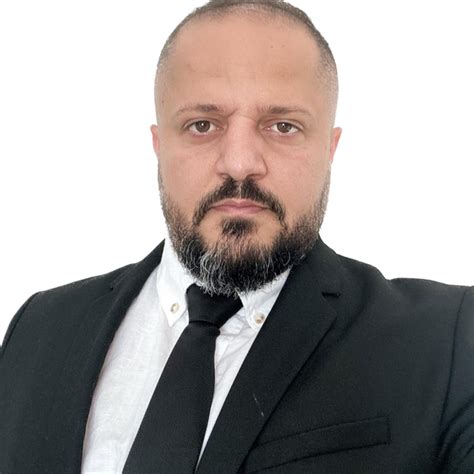 Ari - Driving teacher - ₹4232/h