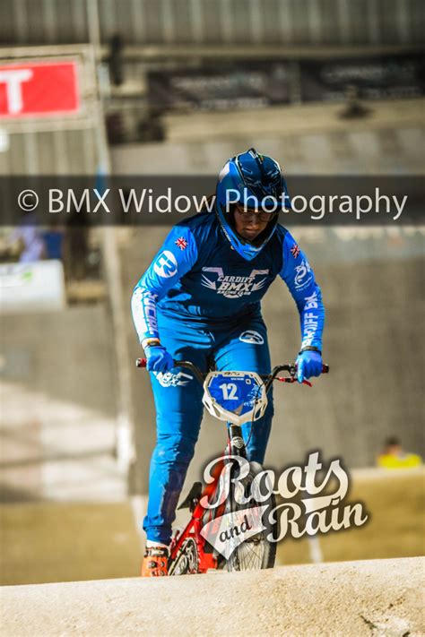 Alice TAYLOR (CDIFF) 12 - Roots & Rain