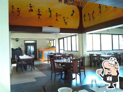 Saveur Mondiale Restaurant, PIMS Campus., Ganapathichettikulam ...