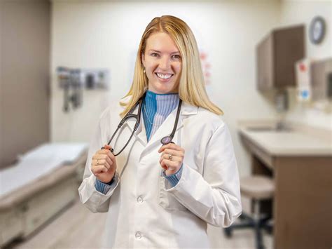 Dr. Jennifer Souza, MD, Family Medicine | Attleboro, MA | WebMD