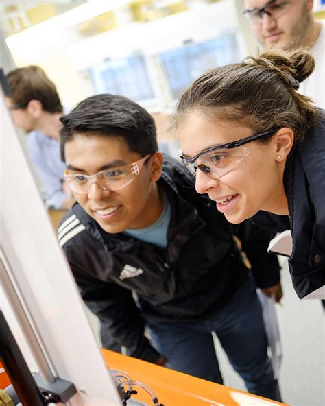 $8.6M Kern Family Foundation grant puts character first | Wake Forest News