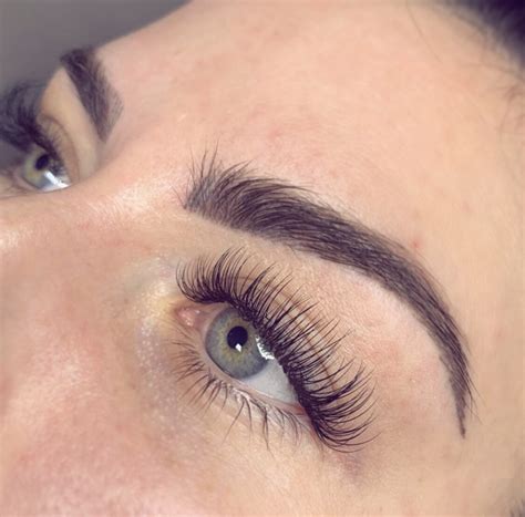 Eyelash Extensions | Classic Individual Lash Extension Treatments