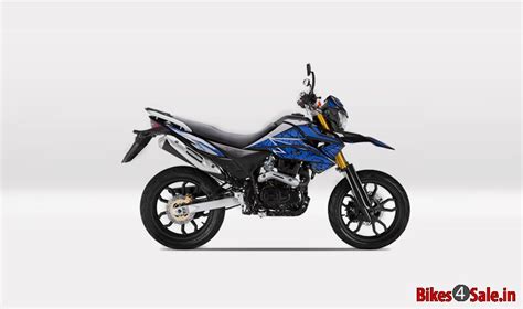 Picture showing the side view of Blue colored Hypersport 225. UM ...