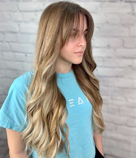 30 Trending Long Hair with Bangs Ideas - HyMum