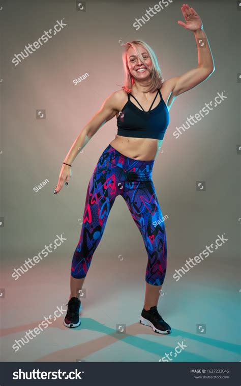 Model Dancing Workout 的图像结果