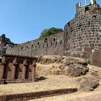 Vijaydurg Fort, Kunkeshwar - Tripadvisor