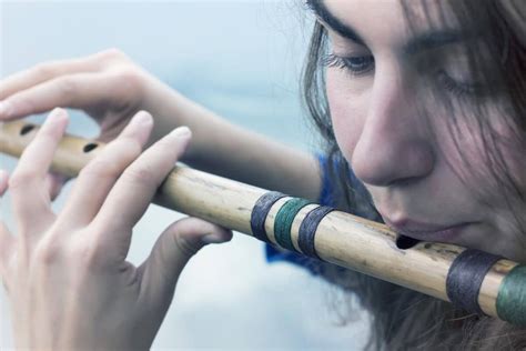 How to Play Wooden Flute 的图像结果