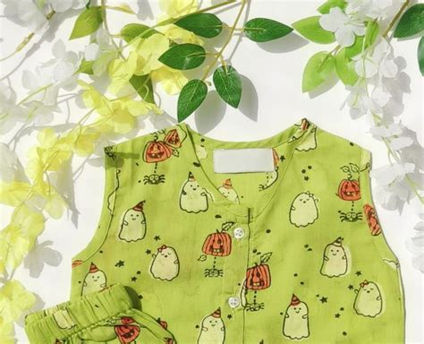 Green Hand Block Printed Cotton Mulmul Unisex Jhabla with Shorts - Set of 2