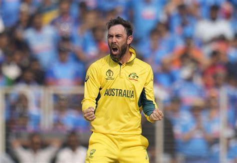 "A bit of a cut on the back of my head" - Glenn Maxwell recalls ...