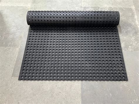 ANTI SLIP RUBBER MATS Manufacturer in Tamil Nadu - Interlocking Anti ...