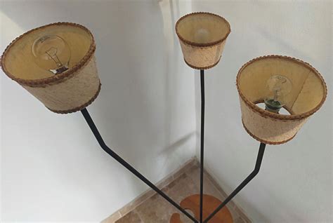 Vintage tripod floor lamp 1950 - Floor lamps | Antikeo