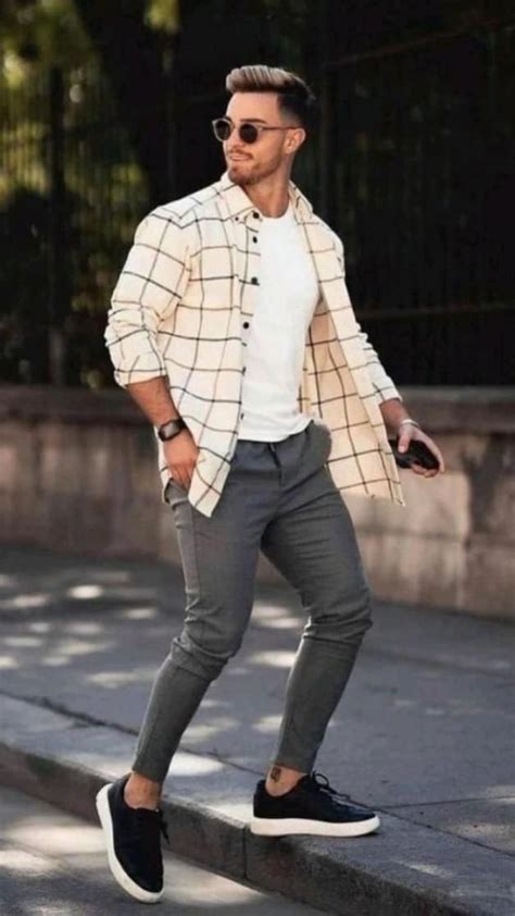 Business-Casual Street-Style Men 的图像结果