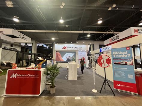 SMART AMERICA STAND (SASTAND) INC: Customer Reviews, Stands and Services