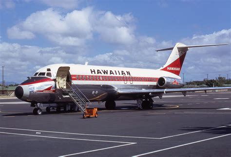 How Many Of Hawaiian Airlines' 24-Year-Old Boeing 717s Are Still Flying?