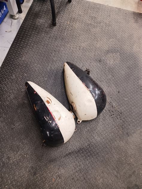 1966-1972 Harley Shovelhead FLH Stock 5-Gallon Gas Tanks | Black | Front