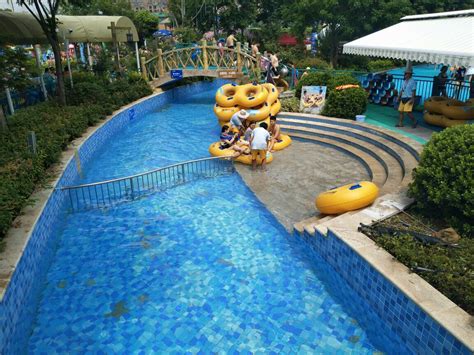 【携程攻略】徐州徐州乐园加勒比水世界景点,这里水上游乐项目适合不同年龄层次的人，有个海螺旋转、时空穿梭项目…