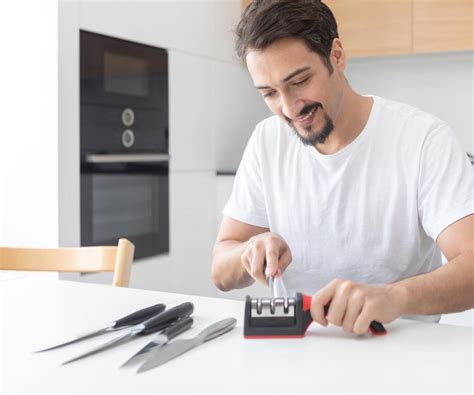 How to Use a Pull-Through Knife Sharpener: Step-by-Step Tutorial