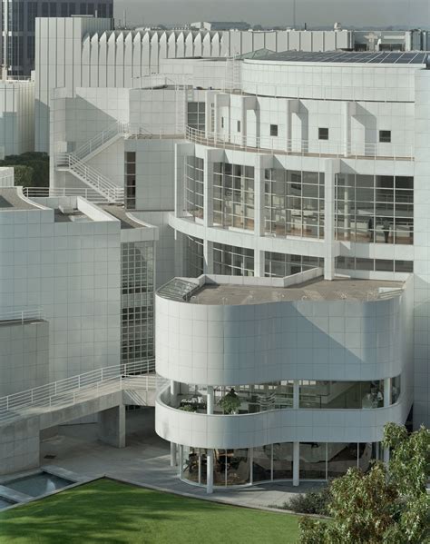 Richard Meier-Renzo Piano | Facade architecture, Richard meier ...