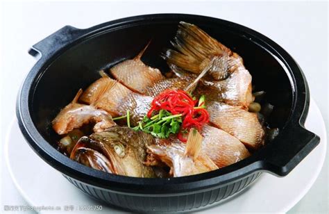【正宗砂锅鱼头的做法,最正宗的做法步骤图解_怎么做好吃】_下厨房