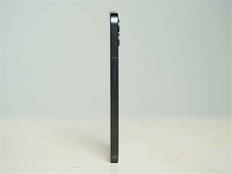 Nothing Phone (1) Review : Essentially Everything