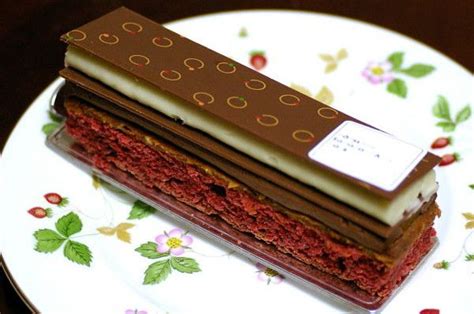 Sadaharu Aoki | Desserts, Yummy cakes, Chocolate macaron