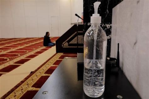 Does hand sanitisers left in a car cause fire?