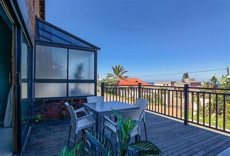 BALLITO BAY HOLIDAY APARTMENT - Lodge Reviews, Photos, Rate Comparison ...