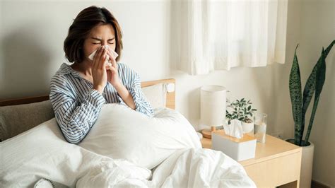 Sinus Infection vs. Cold: How to Tell the Difference - GoodRx