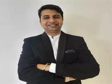 Analyst Call - Technical Breakout Stocks: Budget Day volatility! Suzlon ...