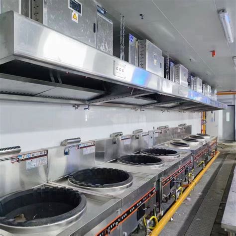 厨具厨房设备生产厂家告诉你商用厨房设备的清洗和维护措施有哪些