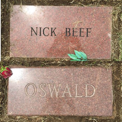 Lee Harvey Oswald's Grave in Fort Worth | Atlas Obscura