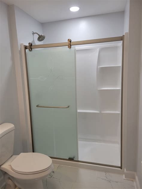 Walk-In Shower Replacement 的图像结果