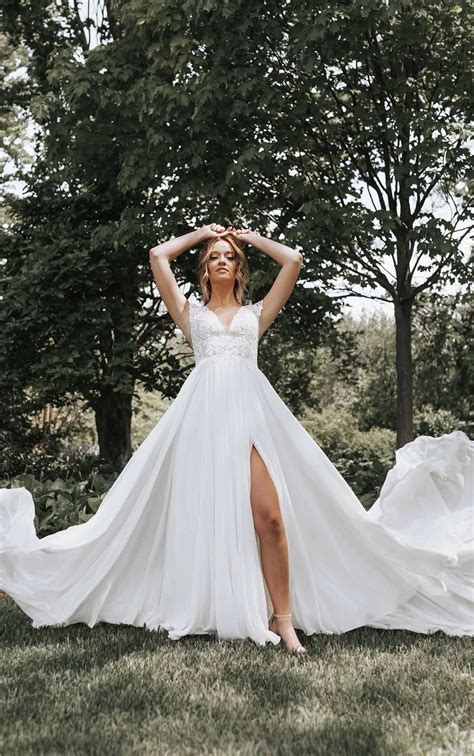 Lace Sleeve Wedding Dress with V-Neckline | True Society Bridal