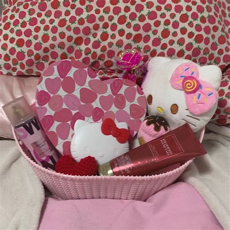 Hello Kitty Gift Basket