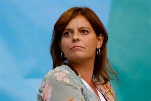Ilaria Salis: "Orban più parla più rivela la sua indole fascista". La ...