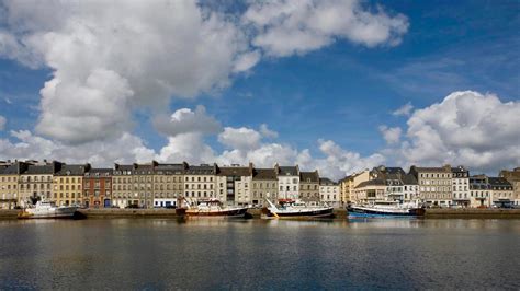Cherbourg-en-Cotentin Hotels from ₹ 3,145/night | Compare Best Hotels ...