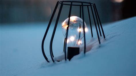 Download wallpaper 1920x1080 light bulb, garland, snow, light full hd ...