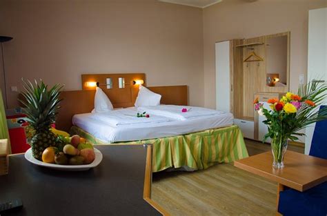 PANORAMA HOTEL (Offenbach) - B&B Reviews, Photos, Rate Comparison ...