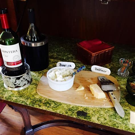 APPLEGATE INN (Lee) - B&B Reviews & Photos - Tripadvisor