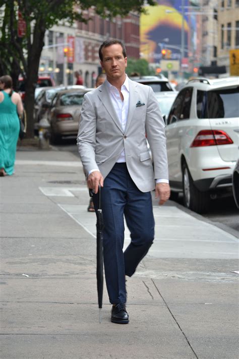 The Classic Gentleman | Grey sport coat, Mens fashion inspiration, Mens ...