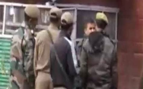 Soldier and militant killed near LoC in a gun fight - India Today